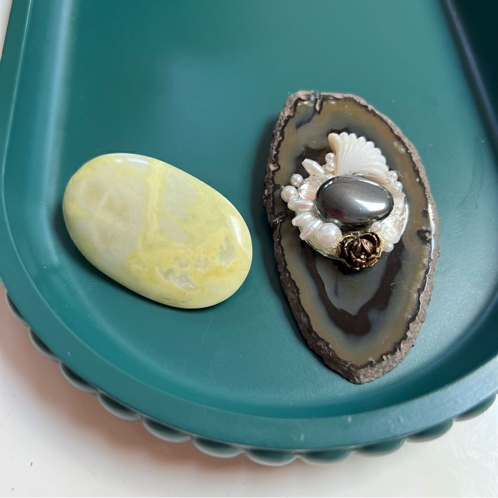 Whimsical Handmade One of a Kind Vintage XL Natural Stone Geode 2 Pc Brooch Lot